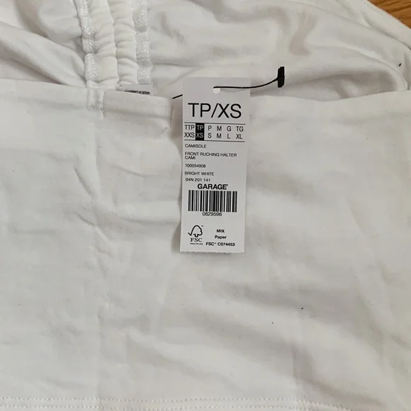 Bundle 2 Garage Crop Tops - Picture 5 of 8